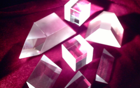 红外光谱(一种物理检测光谱)