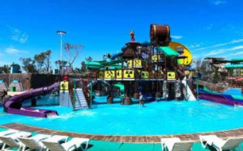 天津欢乐谷(东丽湖温泉度假旅游区)