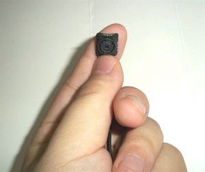 微型摄像头(体积非常小的监视器)