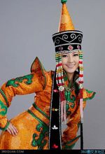 民族服饰(各民族本身文化中独有特色的服饰)
