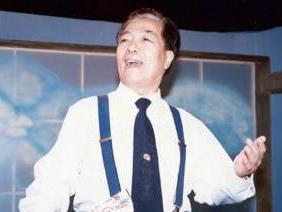 袁阔成(著名评书演员)