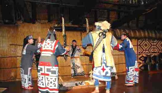 阿伊努族(日本古老民族)