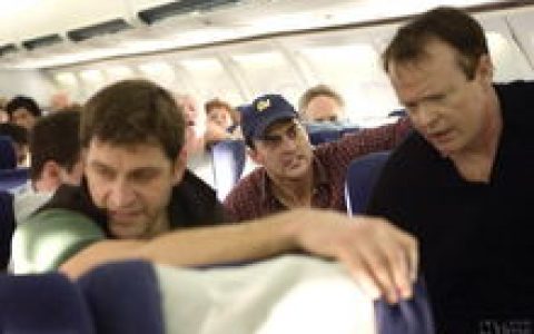 颤栗航班(美国2005年保罗·格林格拉斯执导电影)