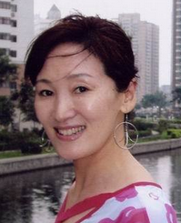 警花燕子(2004年由张菁执导的电影)