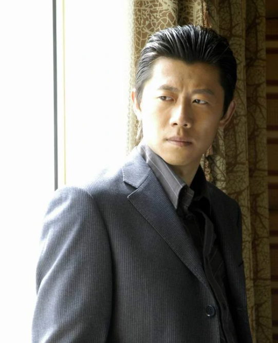 以朋友的名义(2006年俞中导演执导的电视剧)
