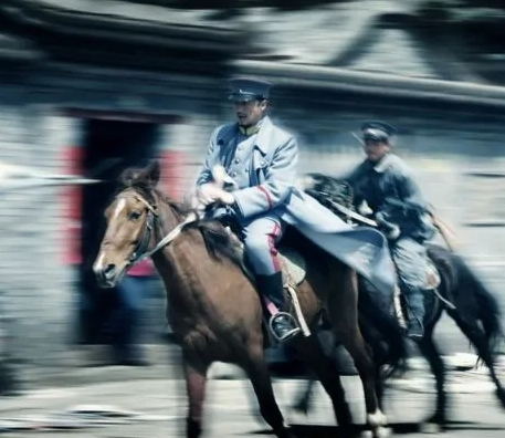 关中枪声(2009年丁黑执导的电视剧)
