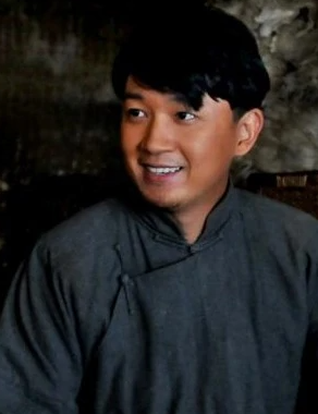 盘龙卧虎高山顶(2011年延艺执导的电视剧)