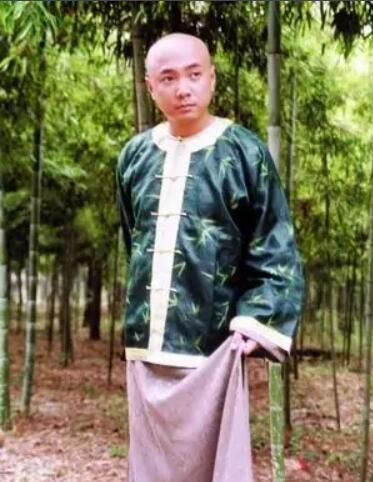 李卫当官(2000年郑军执导的古装喜剧)