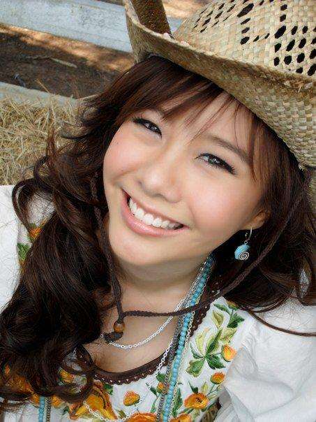 toey(泰国新生代女演员)