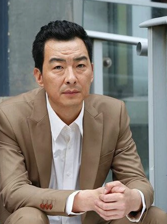 爸爸是条龙(2015年寒冬执导的电视剧)