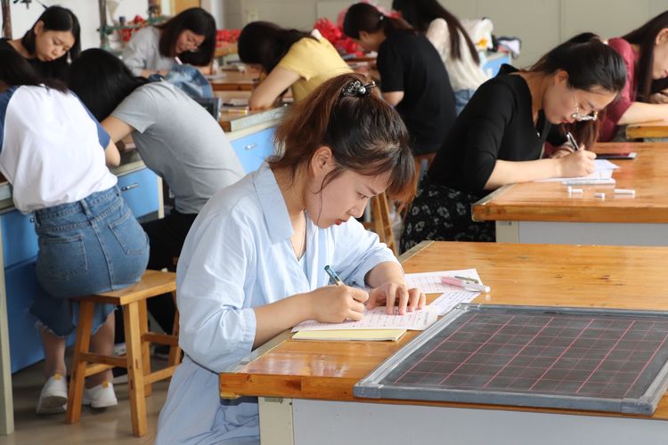 广饶县第一实验小学(山东省规范化学校)