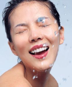 控油(调整皮肤分泌的油脂含量)