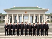 检察官(依法行使国家检察权的检察人员)