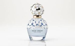 Daisy(Marc Jacobs设计的香水)