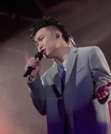 陈奕迅(华语流行乐男歌手、演员、作曲人)