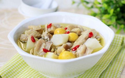 润肺止咳汤(广东滋补药膳)