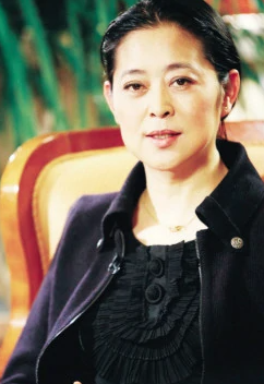 美丽的大脚(2003年由杨亚洲执导的电影)