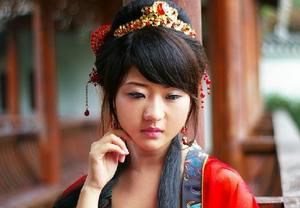 王若西(相亲节目女嘉宾)