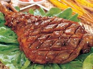 烤羊腿(呼伦贝尔传统美食)