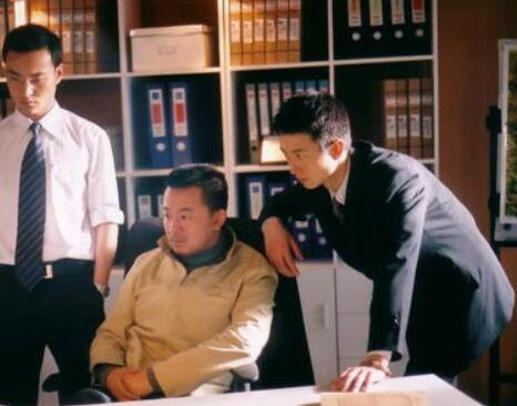谍战之特殊较量(2004年何培执导的现代谍战剧)