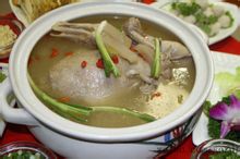酸萝卜老鸭汤(川菜炖品)