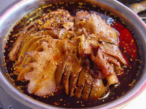 棒棒鸡(四川特色菜肴)