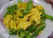 青椒炒鸡蛋(家常菜品)