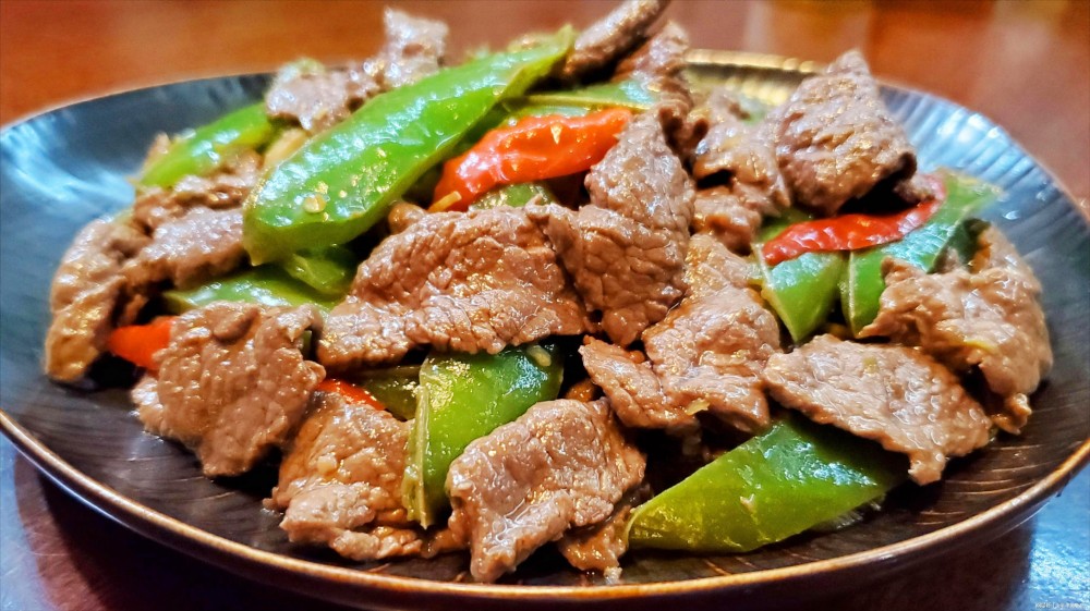 青椒炒牛肉(简单的家常菜)