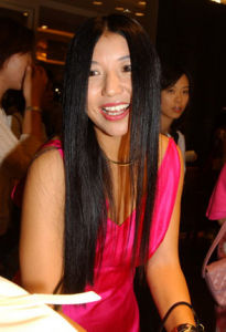 走出女儿国(2003年中国社会出版社出版的图书)
