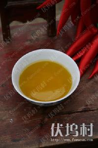 油茶籽油(一种食用油)