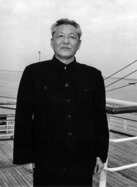 习仲勋陵园(老一辈无产阶级革命家的陵园)