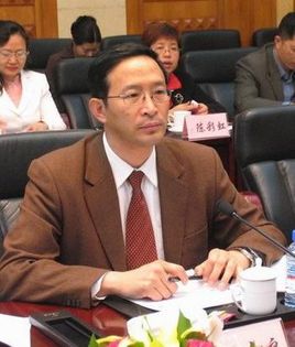 陈章良(第十二届全国政协常务委员)