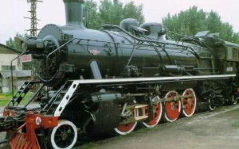 蒸汽机(蒸汽的能量转换为机械功的往复式动力机械)