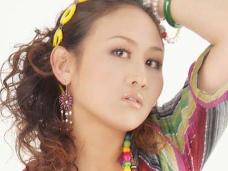 央金兰泽(中国当代著名青年女歌手)