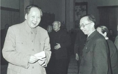 爱新觉罗·溥仪(清朝末代皇帝)