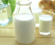 世界牛奶日(每年的6月1日)