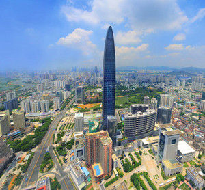 深圳第一高楼(中国平安保险公司投资兴建高级商务大厦)