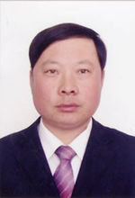 皮进军(青岛港有限公司装卸二队副队长)