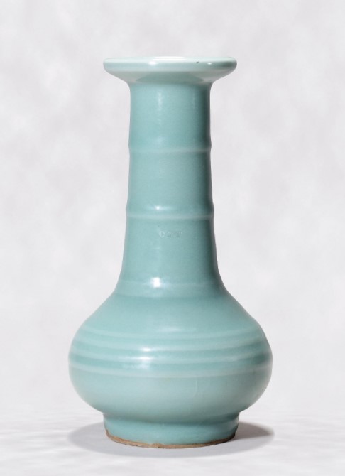 龙泉窑(中国古代烧制瓷器的瓷窑)
