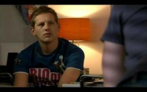 hollyoaks(英国电视肥皂剧)