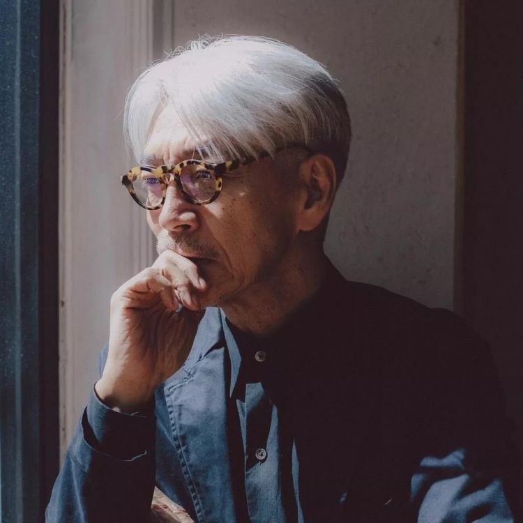 坂本龙一(日本男作曲家、音乐制作人、歌手、演员、钢琴家)