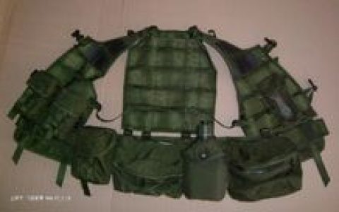 防弹衣(军事装备)