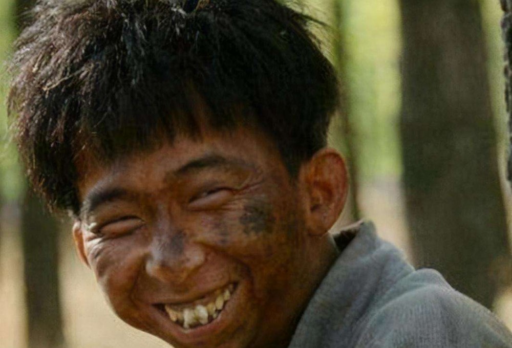 巨兴茂(中国内地男演员)