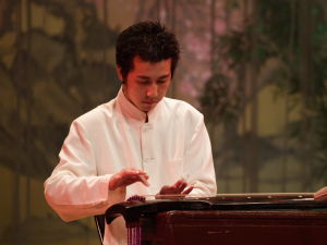 桂震宇(中国古琴演奏家和教育家)