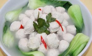 水汆丸子(菜品)