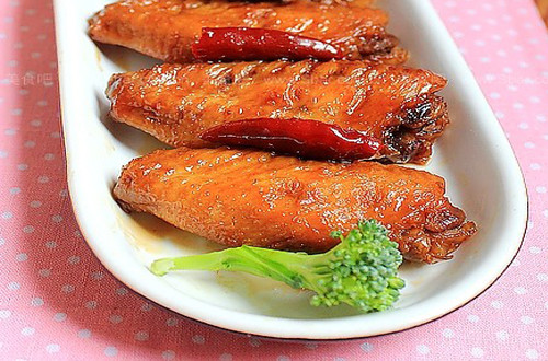 啤酒鸡翅(家常菜品)