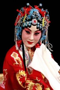 张火丁(现任中国戏曲学院教授，国家一级演员)