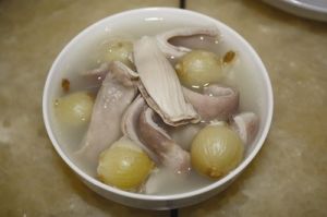 猪肚汤(滋补食疗佳品)
