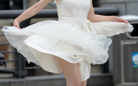 漂漂美术馆(江苏著名美女图片素材网站)