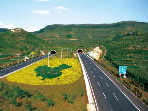 青兰高速公路(中国青岛至兰州的高速公路)